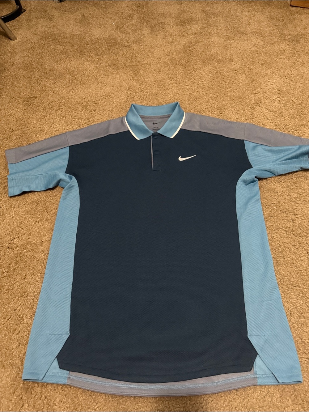 Nike Men's Two-Tone Polo Shirt - Navy & Light Blue with Gray Accents